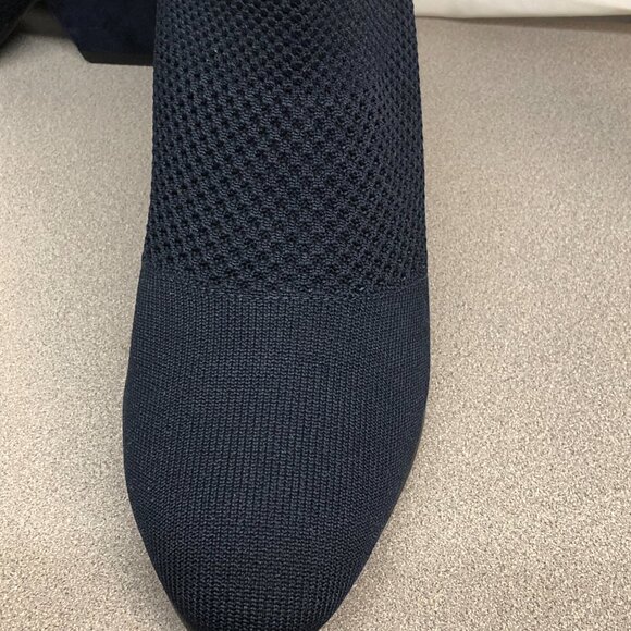 Eileen Fisher Navy Purl Stretch Knit Bootie Ladies Size 10  ** - Picture 5 of 9